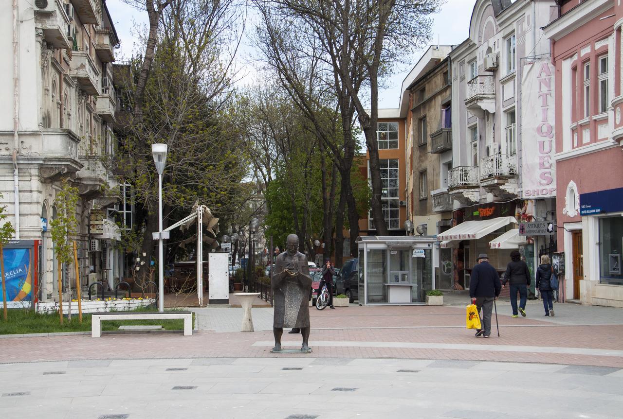 A Pousada Gagarin House Varna Exterior foto